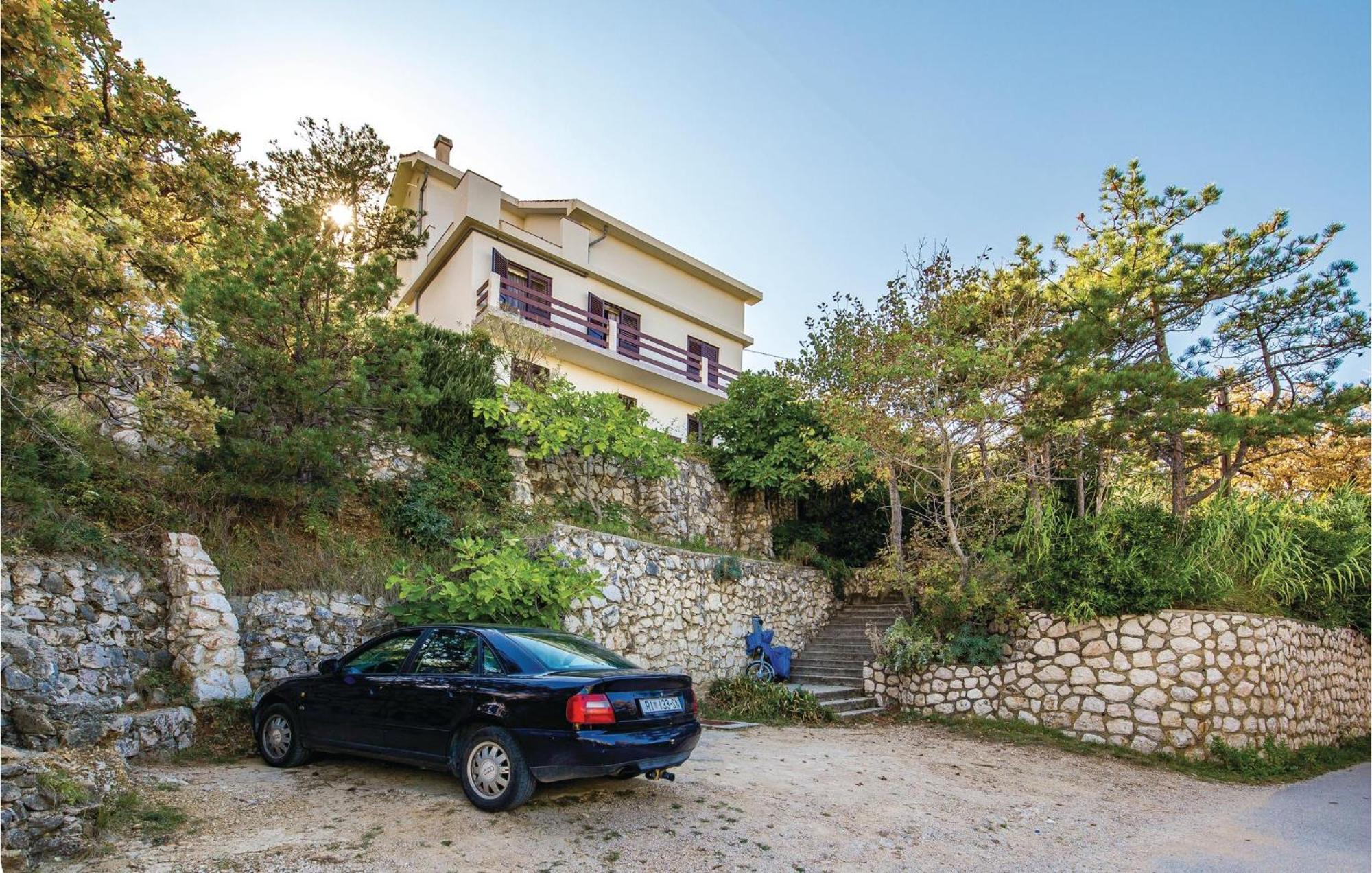 Nice Apartment In Bosana-Pag With Wifi Simuni Ngoại thất bức ảnh